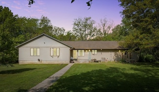 30552 Peaceful Ct, Potomac, IL 61865
