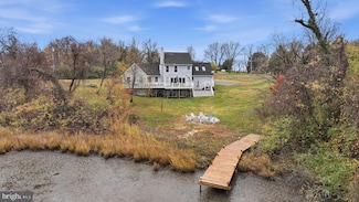 2806 Love Point Rd, Stevensville, MD 21666