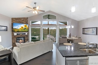 416 Tuscany Dr Unit 29A, Camdenton, MO 65020