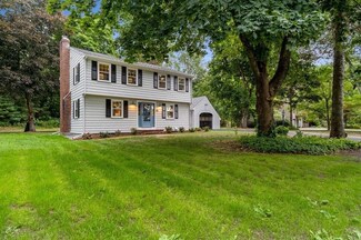 55 Greenwood Rd, Andover, MA 01810