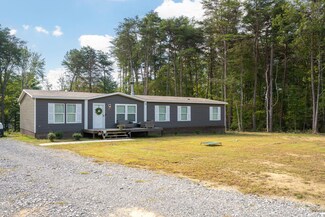435 County Line Rd, Signal Mountain, TN 37377