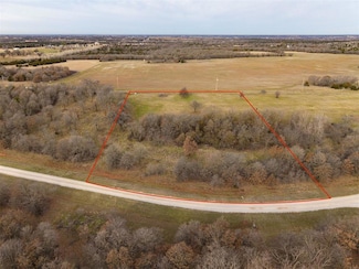 9045 Liberty Run Rd, Guthrie, OK 73044