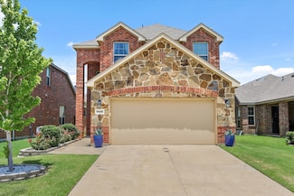 8805 Deadwood Ln, Aubrey, TX 76227