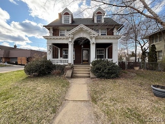 1504 Greenwood Ave, Jackson, MI 49203