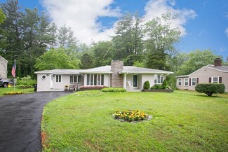 4 Central St, Stoughton, MA 02072