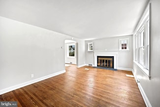8025 New Second St, Elkins Park, PA 19027