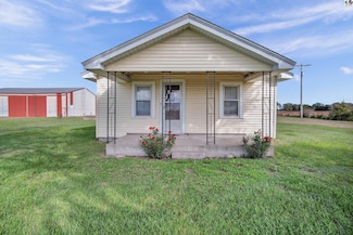 2286 Eisenhower Rd, Galva, KS 67443