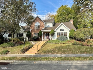 202 Norwegian Woods Dr, Pottsville, PA 17901