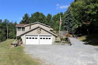 132 Tutera Ct, Warnerville, NY 12187
