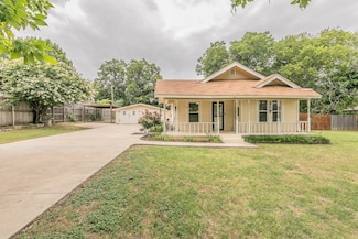 4206 Shorewood Dr, Arlington, TX 76016