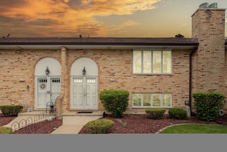 7328 W 153rd St Unit 8, Orland Park, IL 60462
