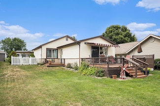 51765 Easy St, Paw Paw, MI 49079