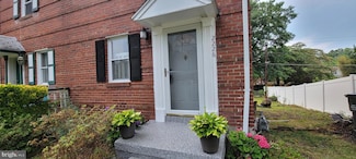 2226 Farrington Ave, Alexandria, VA 22303