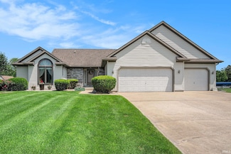 51172 Channel Ct, Elkhart, IN 46514