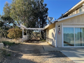 34655 Borchard Rd Unit B, Lake Elsinore, CA 92530