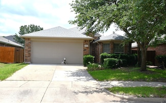 2008 Pine Knot Dr, Heartland, TX 75126