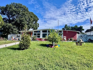 7101 10th St N, Saint Petersburg, FL 33702