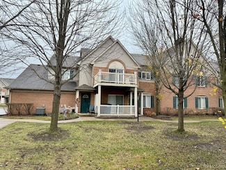 314 Marigold Cir Unit 49, Westland, MI 48185