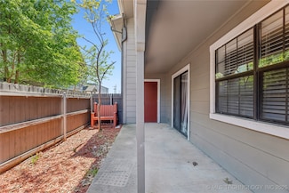 2826 E 90th St Unit 1604, Tulsa, OK 74137