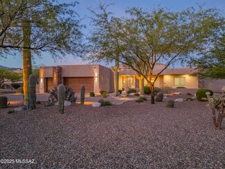 2706 N Megafauna Ct, Tucson, AZ 85749