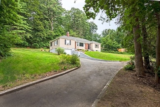 250 Boston Post Rd, Sudbury, MA 01776