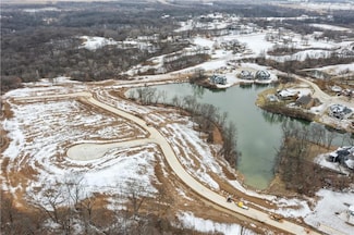1230 Arbor Woods Dr, Pleasant Hill, IA 50327