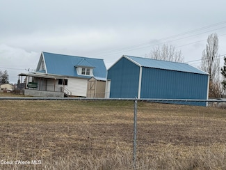 146 5th St, Plummer, ID 83851