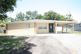 5417 Golden Dr, Tampa, FL 33634