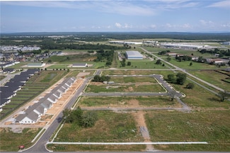 9723 Sequoia Ln, Fort Smith, AR 72916