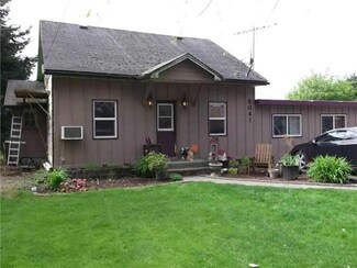 5041 Pacific Terrace, Longview, WA 98632