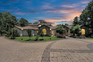 2426 Blue Lake Dr, Magnolia, TX 77354