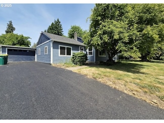 7331 SW Oak St, Portland, OR 97223