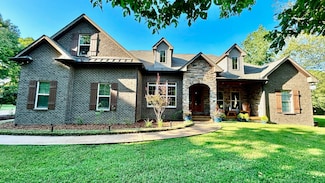 7270 Old Franklin Rd, Fairview, TN 37062