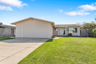 666 Los Coches Ave, Salinas, CA 93906