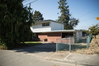 855 Sprague St, Edmonds, WA 98020