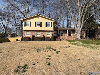 1305 Hiwan Trail SE, Huntsville, AL 35802