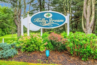 804 Holly Stream Ct Unit 2B3, Brewster, NY 10509