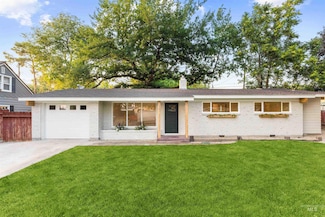 309 Crescent Dr, Caldwell, ID 83605
