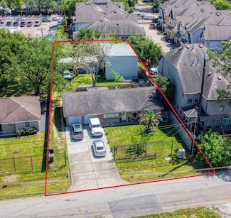 1726 Ojeman Rd, Houston, TX 77055