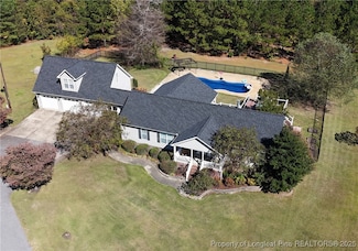 120 Mockingbird Ln, Spring Lake, NC 28390