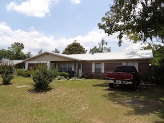 319 NE 10th Terrace, Chiefland, FL 32626