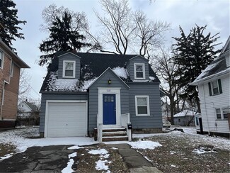 1122 Plymouth Ave S, Rochester, NY 14608