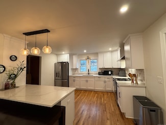 173 South St, Danbury, CT 06810