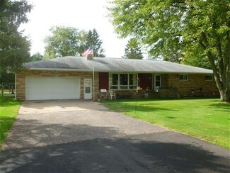 914 Jacobson St, Stevens Point, WI 54481