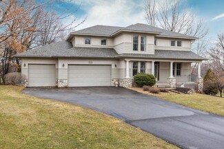 5940 Bryant Ln, Inver Grove Heights, MN 55076