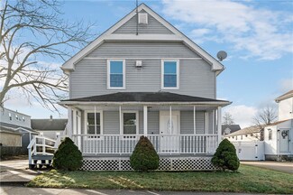 33 Gilbert St, Woonsocket, RI 02895
