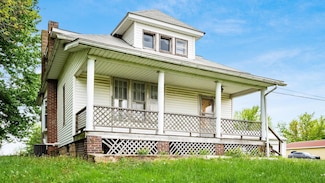 8045 Old Town Rd, Roseville, OH 43777
