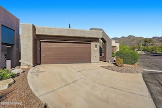 5565 N Sapphire Dr, Tucson, AZ 85750
