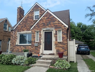 19490 Hubbell St, Detroit, MI 48235