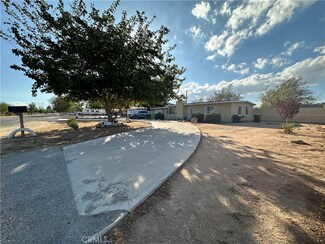 13218 Yakima Rd, Apple Valley, CA 92308